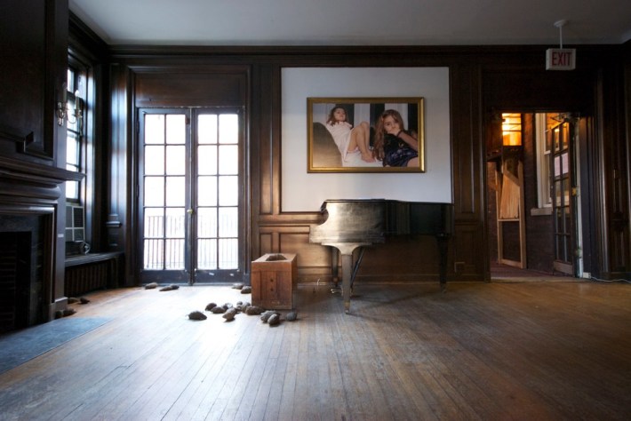 6788778964_ffc4bafe6e_b