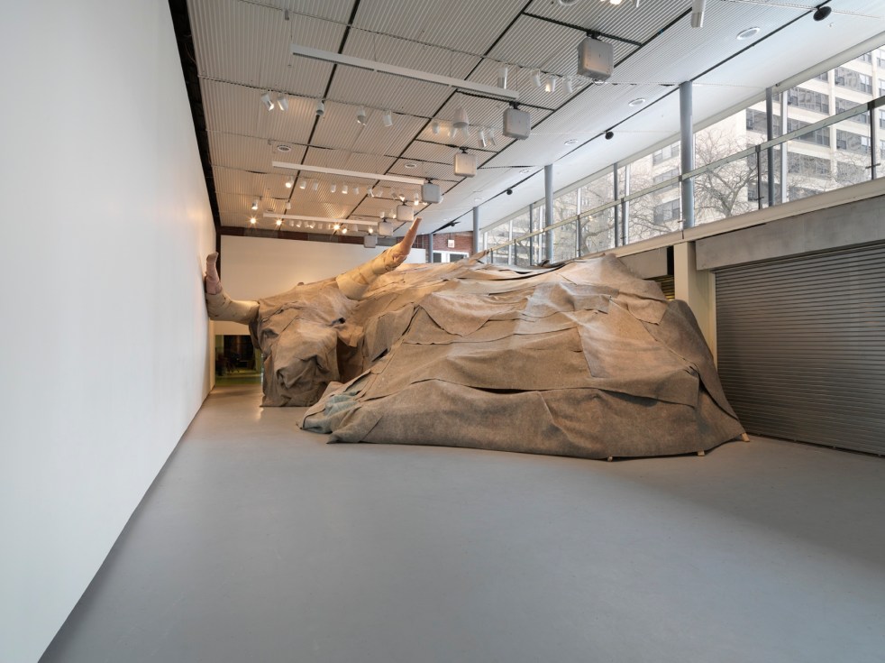 Preus_The Beast-exterior